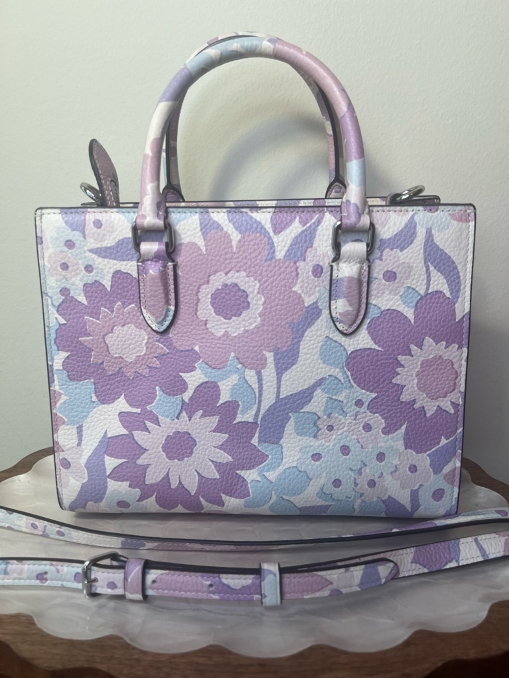Coach Maggie Small Tote Floral Print Pebbled Leather Purple Ivory Crossbody EUC - Picture 2 of 16